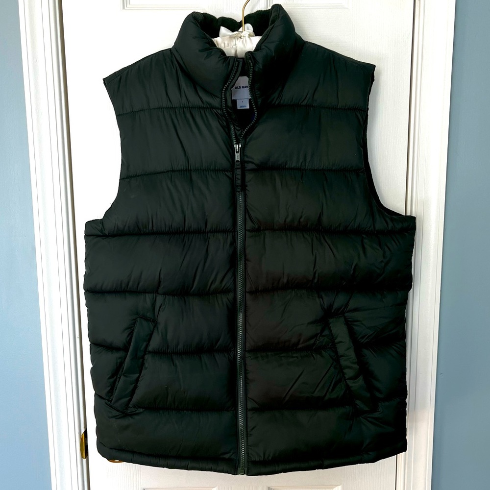 Old Navy Puffer Vest